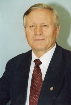 вузы новосибирска, языковые школы